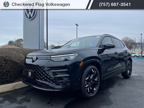 New 2026 Volkswagen Tiguan SE R-Line image 1