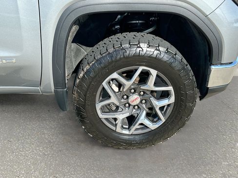 Used 2024 GMC Sierra 1500 SLT w/ SLT Premium Package image 32