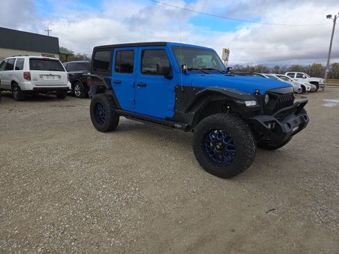 Used 2018 Jeep Wrangler Unlimited Sport S image 1