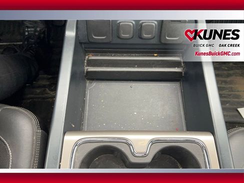 Used 2017 GMC Sierra 3500 Denali image 26