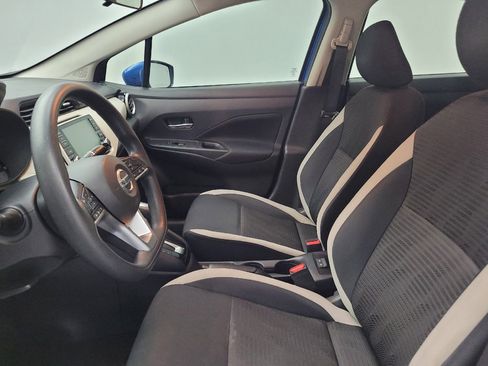 Used 2021 Nissan Versa SV FWD image 17