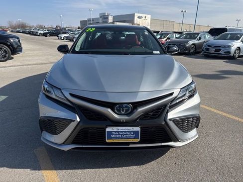 Used 2022 Toyota Camry XSE w/ Navigation Upgrade Package image 9