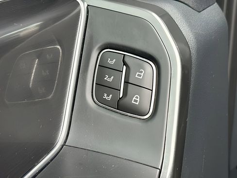 Used 2023 Ford F150 Lariat w/ Equipment Group 502A High image 14