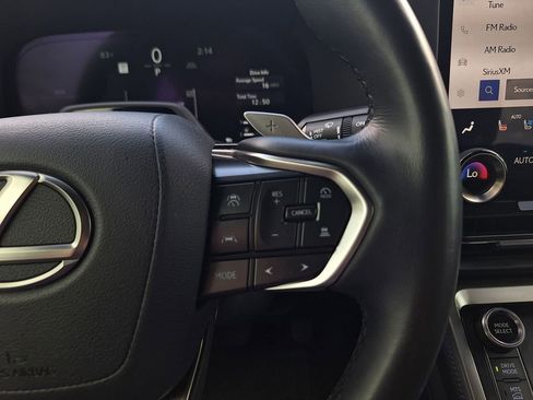 Used 2024 Lexus GX 550 AWD/4WD image 17