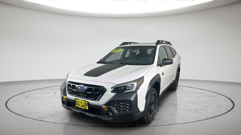 Used 2025 Subaru Outback Wilderness AWD/4WD image 1