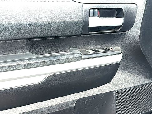 Used 2021 Toyota Tundra SR5 w/ SR5 Upgrade Package image 16