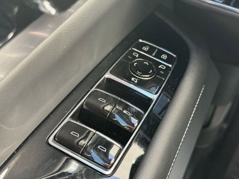 New 2026 Cadillac Vistiq Luxury image 31