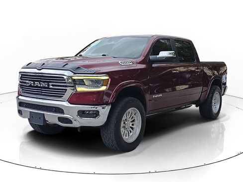 Used 2022 RAM 1500 Laramie AWD/4WD image 3