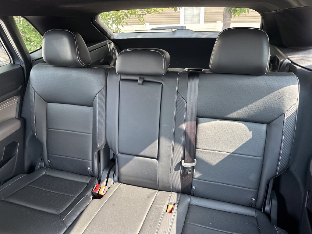 Used 2023 Volkswagen Atlas Cross Sport SEL AWD/4WD image 45