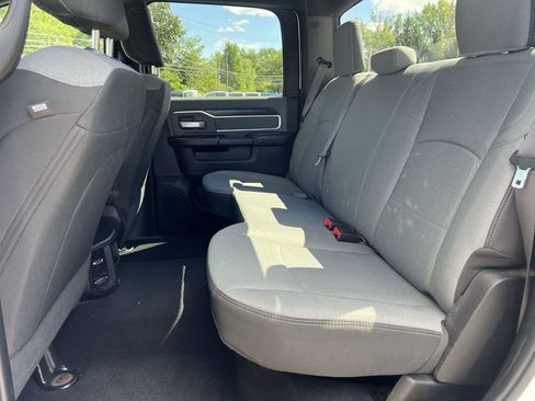 Used 2022 RAM 2500 Big Horn image 24