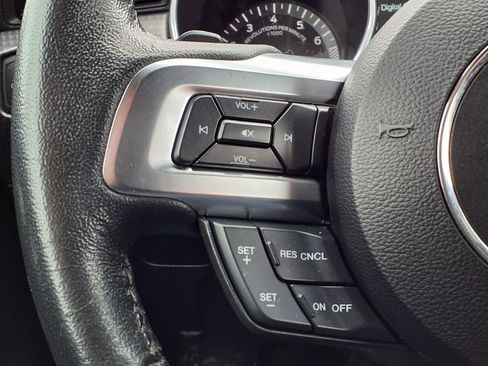 Used 2019 Ford Mustang Coupe w/ Ecoboost Performance Package image 26