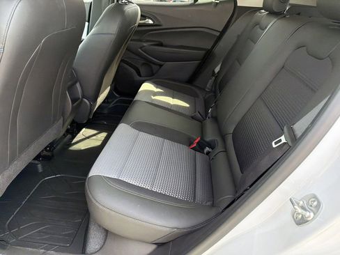 Used 2025 Chevrolet Trax LT w/ Driver Confidence Package FWD image 16