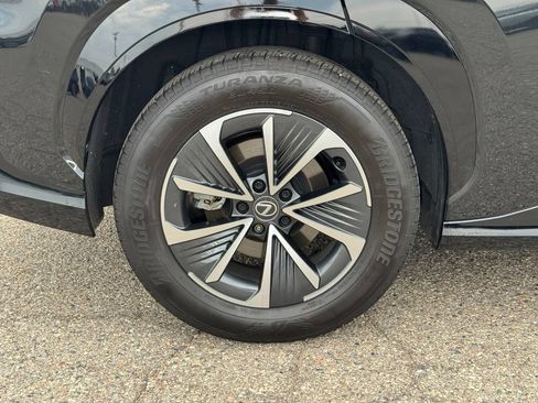 Used 2025 Lexus RZ 300e w/ Accessory Package (2T) FWD image 26