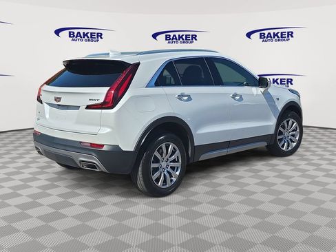 Used 2023 Cadillac XT4 Premium Luxury w/ Cold Weather Package AWD/4WD image 5