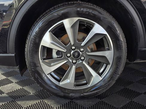 Used 2024 Ford Escape Platinum AWD/4WD image 10