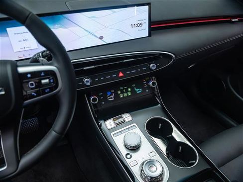 New 2026 Genesis GV70 2.5T AWD/4WD image 23