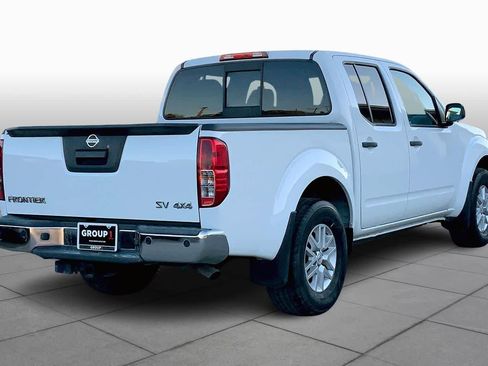 Used 2020 Nissan Frontier SV image 12
