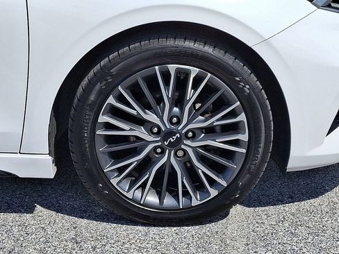 Used 2023 Kia Forte GT-Line w/ GT-Line Premium Package FWD image 11