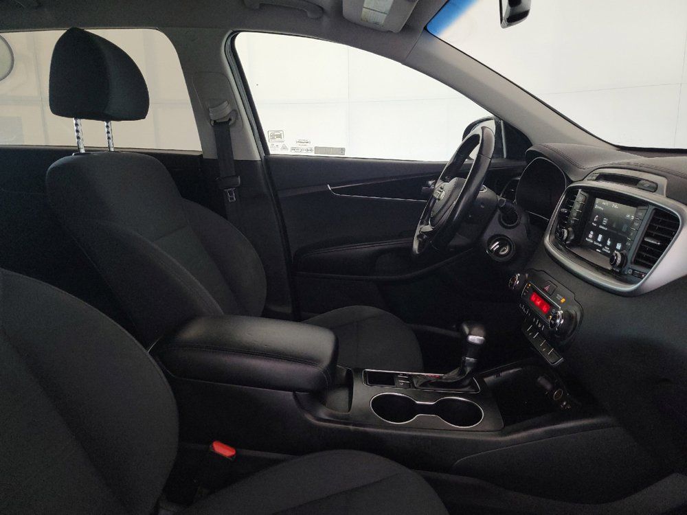 Used 2019 Kia Sorento FWD w/ LX Convenience Package image 21