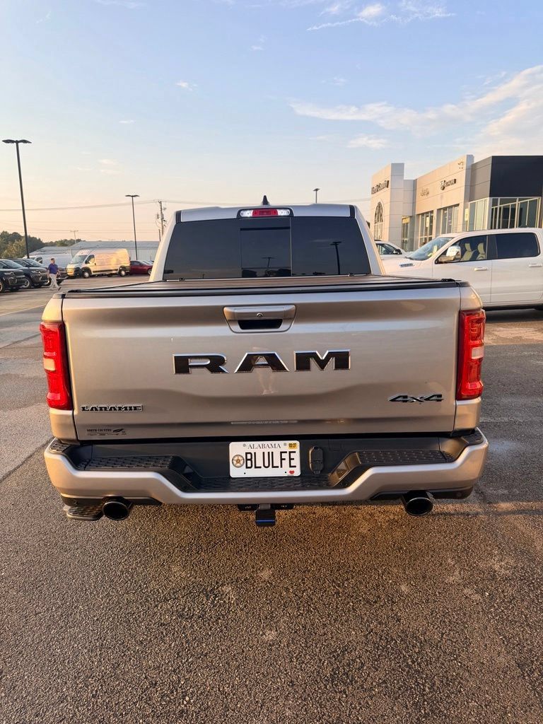 Used 2025 RAM 1500 Laramie w/ Sport Appearance Package AWD/4WD image 5