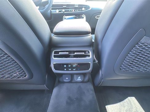 New 2026 Genesis GV70 2.5T Sport Prestige AWD/4WD image 22