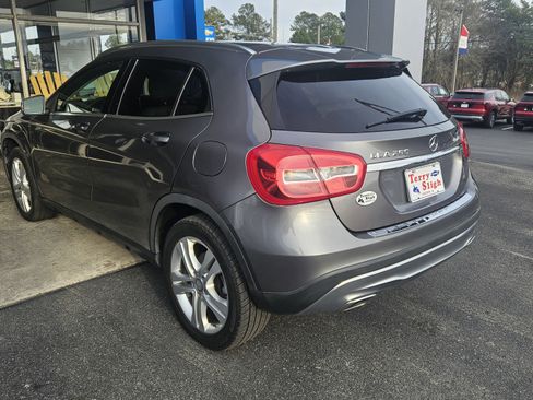 Used 2015 Mercedes-Benz GLA 250 GLA 250 image 10