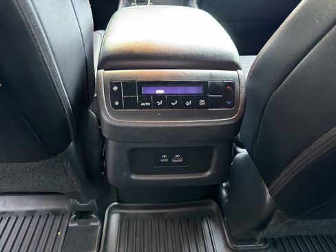 Used 2024 Nissan Pathfinder Rock Creek AWD/4WD image 35