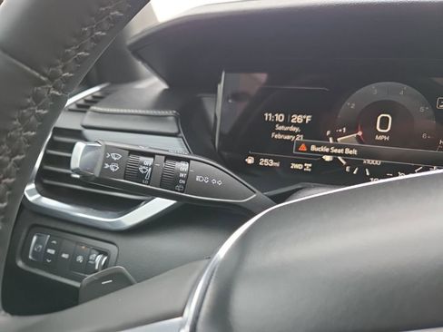 Certified 2025 GMC Acadia Elevation w/ Elevation Premium Package image 33