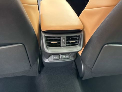 Used 2025 Lexus ES 350 w/ Premium Package FWD image 15