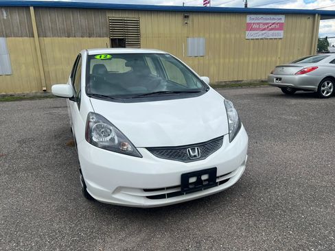 Used 2012 Honda Fit image 3