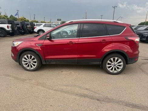 Used 2017 Ford Escape Titanium w/ Equipment Group 301A AWD/4WD image 7