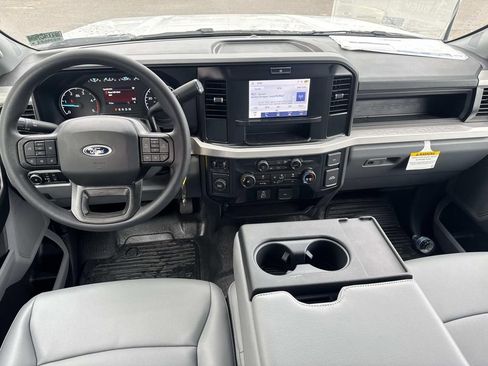 New 2026 Ford F550 XL image 7