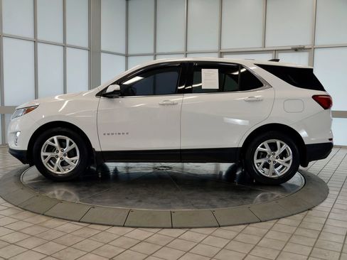 Used 2018 Chevrolet Equinox LT FWD image 5
