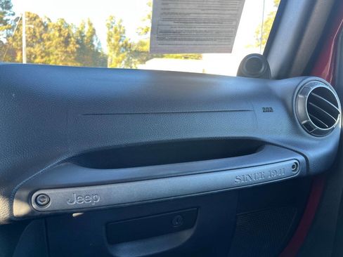 Used 2011 Jeep Wrangler Unlimited Sport image 54