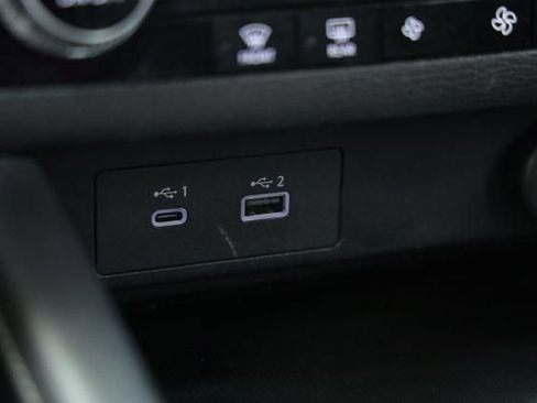 Used 2023 Mitsubishi Outlander SE FWD image 20
