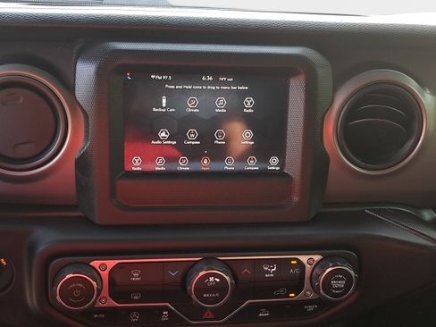 Used 2022 Jeep Wrangler Unlimited Sport AWD/4WD image 19