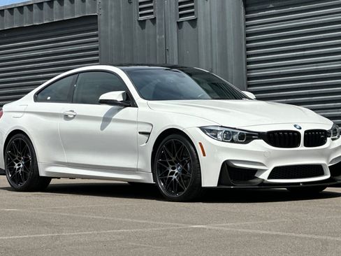 Used 2018 BMW M4 Coupe RWD image 10