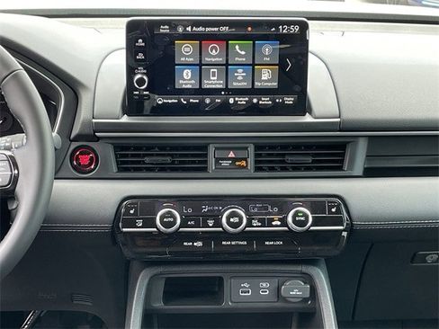 New 2025 Honda Pilot Touring image 16