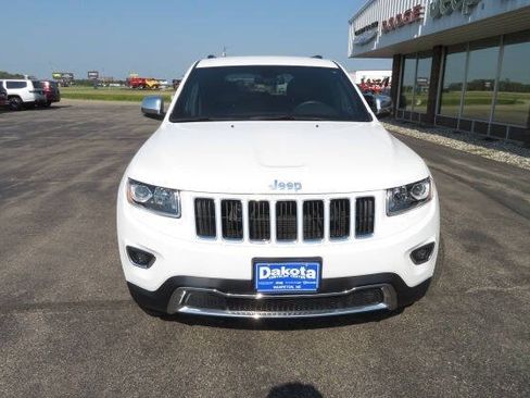 Used 2015 Jeep Grand Cherokee Limited w/ Trailer Tow Group IV AWD/4WD image 5