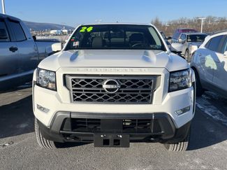 Used 2024 Nissan Frontier SV w/ SV Convenience Package video 2