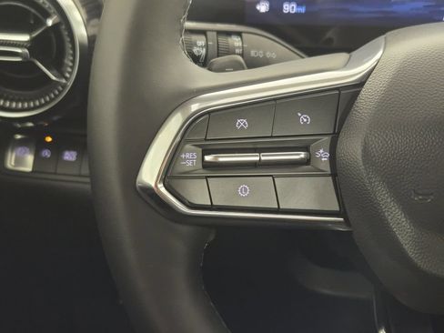New 2026 Chevrolet Equinox LT w/ Midnight Edition FWD image 30