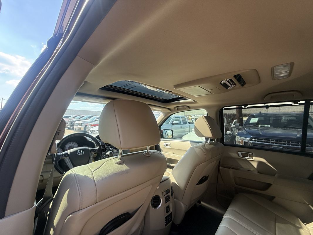 Used 2015 Honda Pilot Touring image 18