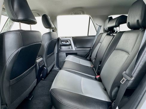 Used 2022 Toyota 4Runner SR5 Premium image 12