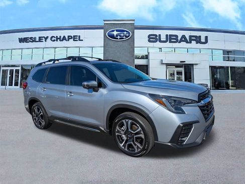 Certified 2023 Subaru Ascent Limited w/ Technology Package image 1