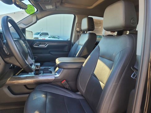 Used 2023 Chevrolet Silverado 1500 LTZ w/ LTZ Premium Package image 10