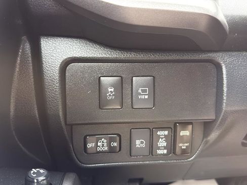 Used 2020 Toyota Tacoma TRD Sport image 20