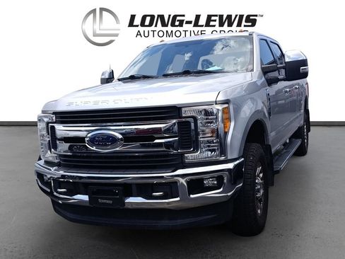 Used 2017 Ford F250 XLT w/ XLT Premium Package AWD/4WD image 1