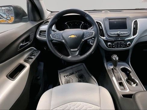 Used 2021 Chevrolet Equinox LT FWD image 10
