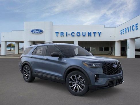 New 2026 Ford Explorer ST-Line RWD image 7