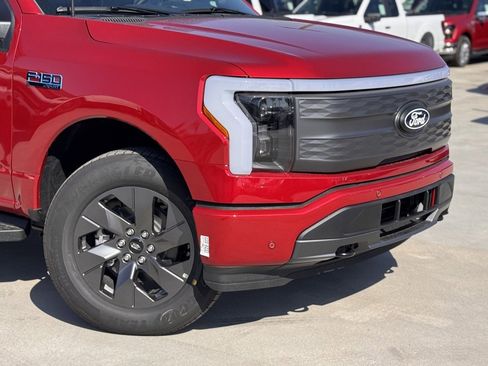 New 2025 Ford F150 Lightning Flash image 3